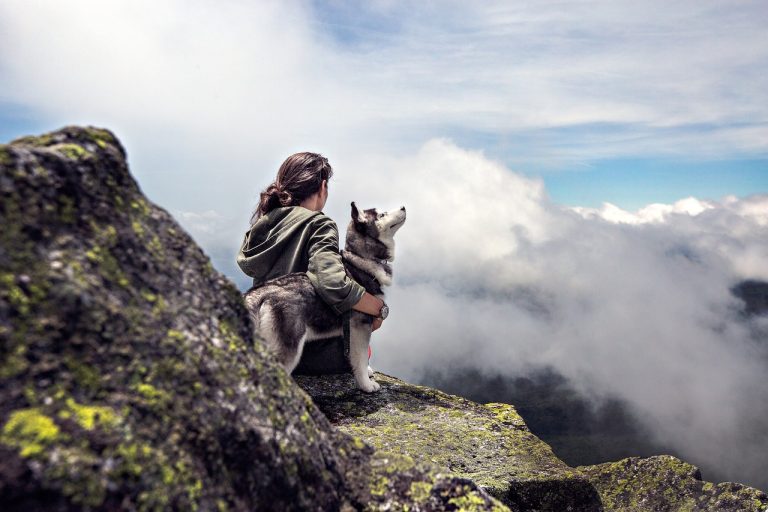 sky, woman, clouds-1283446.jpg